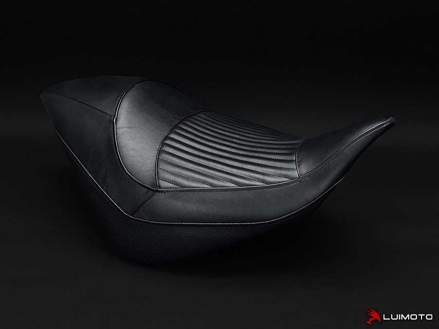 LUIMOTO (Sport Classic) Seat Cover for the HONDA VALKYRIE RUNE (2004) LUIMOTO (Sport Classic) Seat Cover for the HONDA VALKYRIE RUNE (2004)